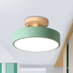 Lampa sufitowa LED w nowoczesnym stylu