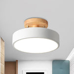 Lampa sufitowa LED w nowoczesnym stylu